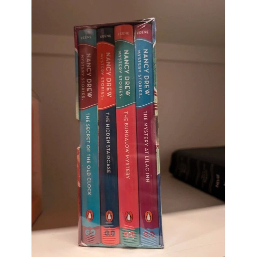 Nancy Drew 4 Book Set Sealed
